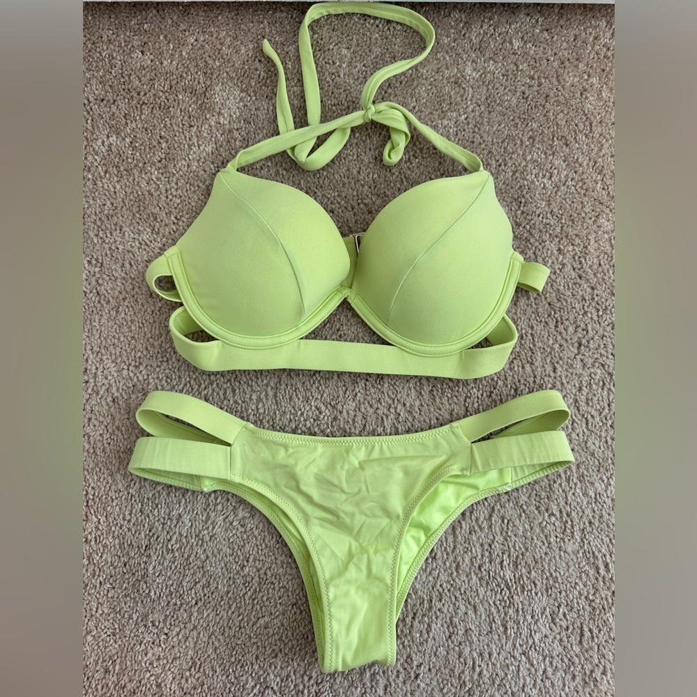 Lime Green Bombshell VS Bikini